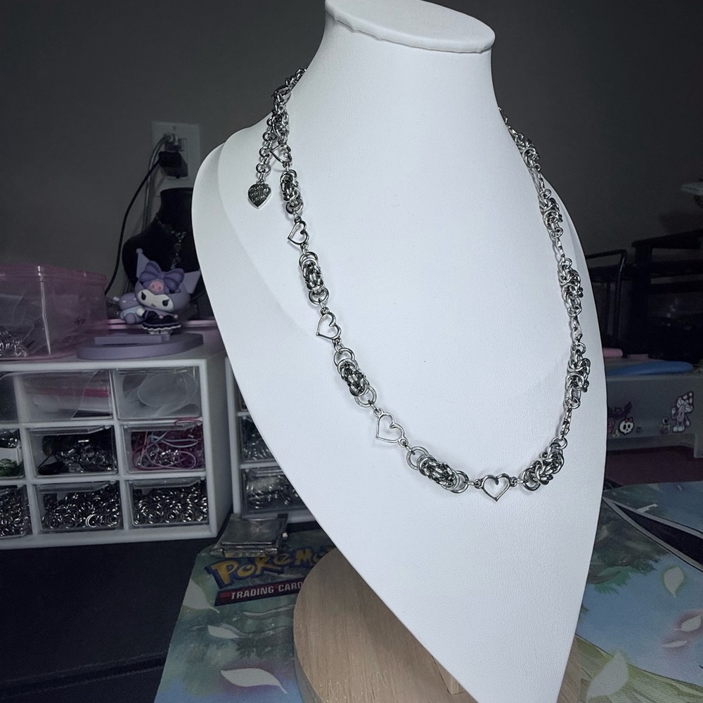 ✩‧₊˚ Byzantine Heart Silver Chainmaille Necklace ༺